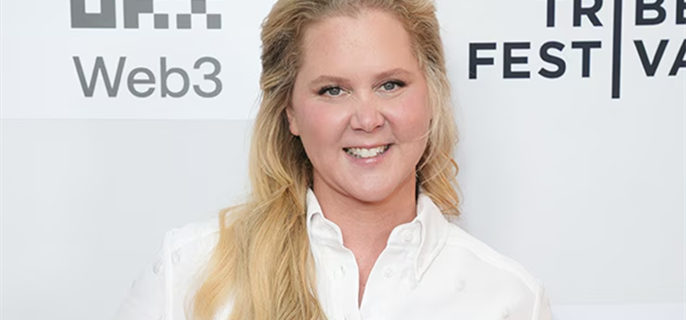 Sophia Bush, Gayle King and More Support Amy Schumer After Breakup Announcement 1