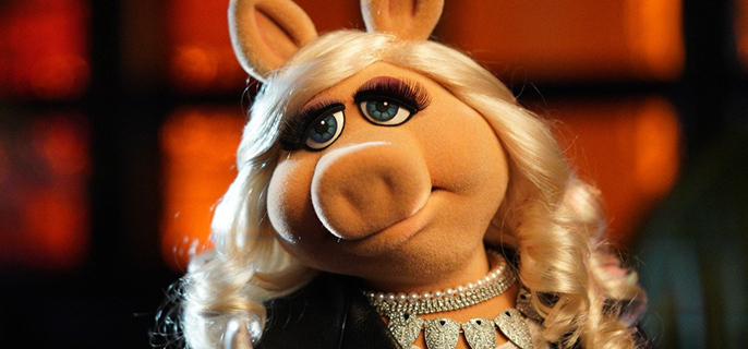 Jennifer Lawrence and Emma Stone Are Making Miss Piggy Movie 1