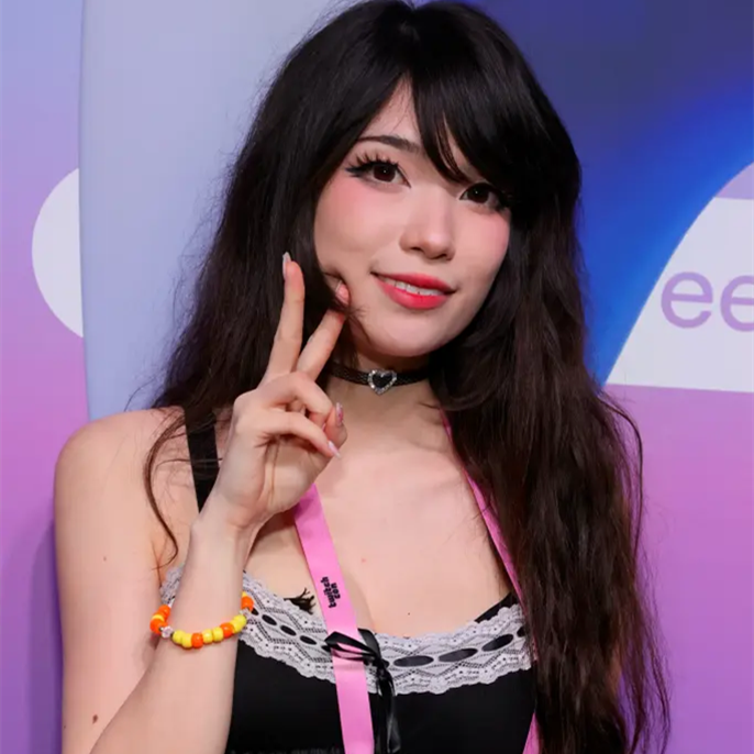 Twitch faces backlash after popular streamer Emiru allegedly assaulted by fan on video at TwitchCon meet and greet
