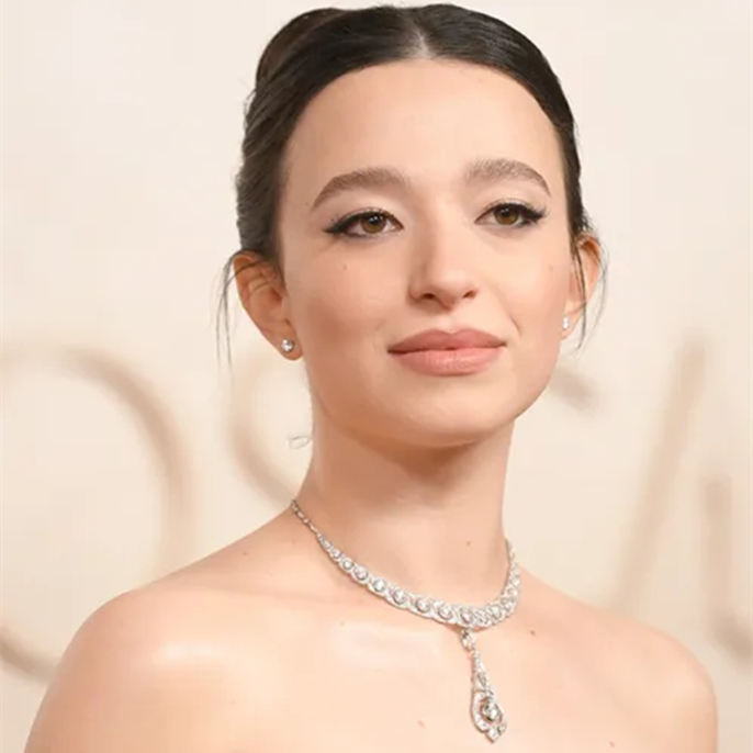 Mikey Madison, Kirsten Dunst to Star in Unique Mermaid Thriller ‘Reptilia’ From Imperative, Pastel, Black Bear
