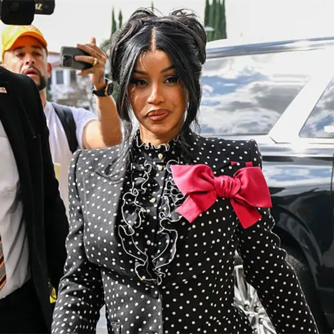 Jury clears Cardi B of assault on security guard in Los Angeles