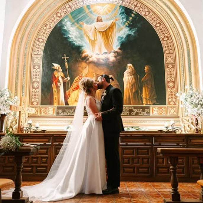 Former Disney Star Chelsea Kane Marries Miguel Marques