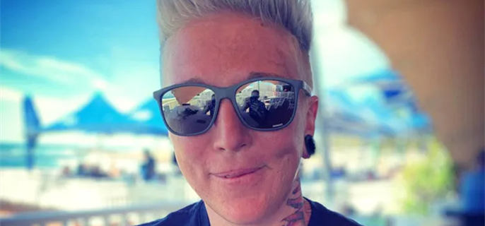 TV Chef Dies at 43 After Helicopter Crashes Into Power Lines in Accident 1