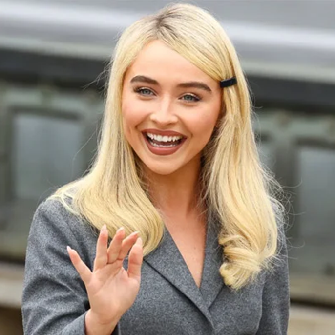 Sabrina Carpenter excites fans with 'new special edition' cover for album