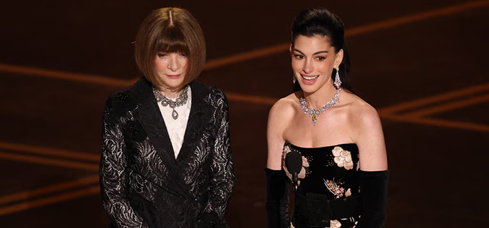 Anna Wintour Playfully Shades Anne Hathaway in Rare Oscars 2026 Appearance 1