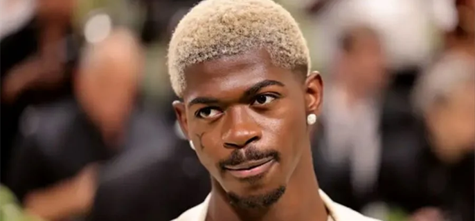 Lil Nas X spotted buying used refrigerator after backlash over nude public meltdown 1