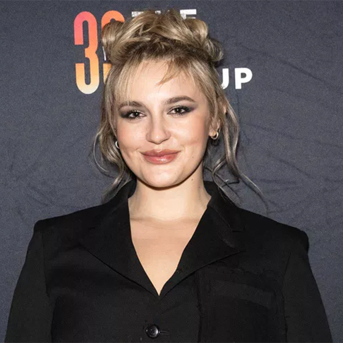 Tim McGraw and Faith Hill's Daughter Gracie Reveals She Identifies as Queer in Celebratory Pride Month Post