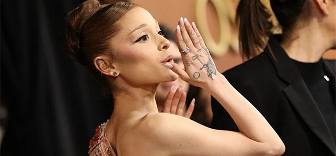 Man who grabbed Ariana Grande at premiere jailed in Singapore 1