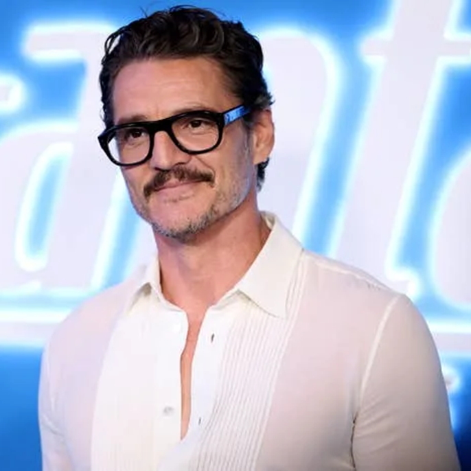 Pedro Pascal Just Admitted That He Was Scolded By His “Fantastic Four” Costar Vanessa Kirby After He Got “Snappy” With Her And Joseph Quinn On Set