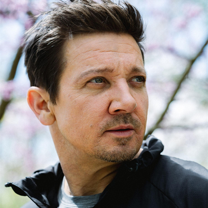 'Avengers' Actor Jeremy Renner 'Died In Driveway,' Haunting New Details Revealed