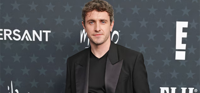 Jessie Buckley Tells Hamnet Costar Paul Mescal