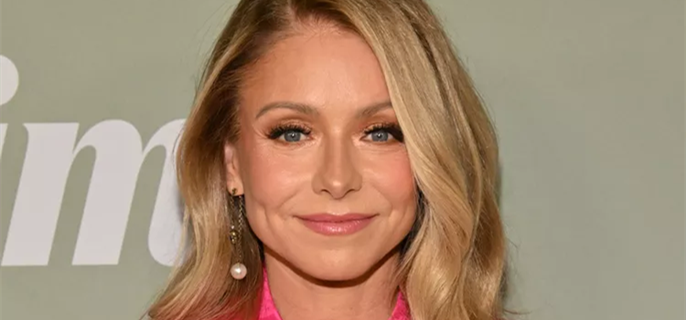 Kelly Ripa Reveals How Much Weight She Gained When She Quit Drinking — and Why It Surprised Her 1