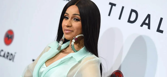 Cardi B's NSFW reply to fan leaves social media into fits 1