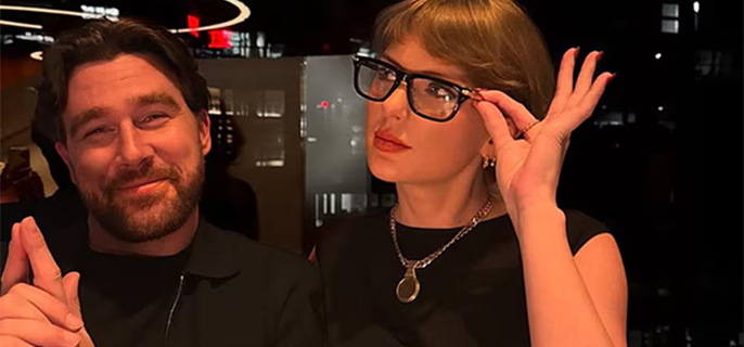 Travis Kelce's Lock Screen Photo of Taylor Swift Revealed 1