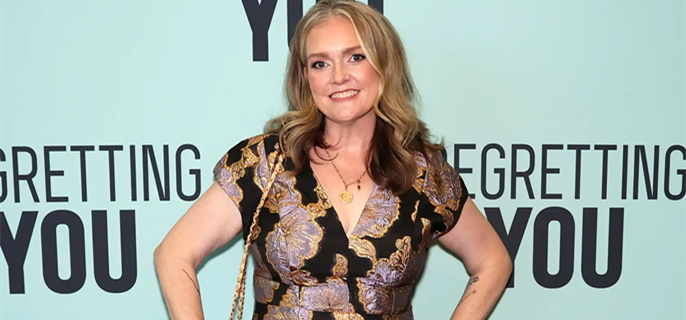 It Ends with Us Author Colleen Hoover Shares Health Update amid Her Cancer Diagnosis 1
