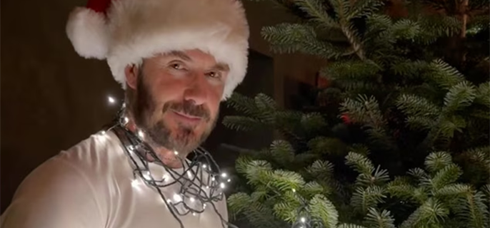 How David Beckham and Victoria Beckham Are Celebrating Christmas Amid Brooklyn Beckham Drama  1