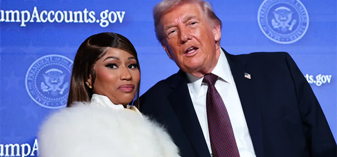 Trevor Noah's Grammys Quip About Nicki Minaj's New Trump Friendship Gets Raucous Applause — and a Thumbs Up from Chrissy Teigen 1