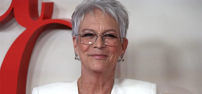 Jamie Lee Curtis Gets Real About Aging, and Fans Are Loving Her Honesty 1