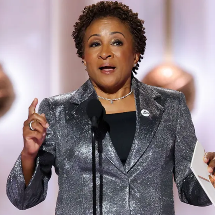 Wanda Sykes Thanks &ldquo;God and the Trans Community&rdquo; on Ricky Gervais&rsquo; Behalf After His Golden Globes Win