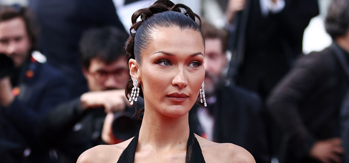 Bella Hadid Details 