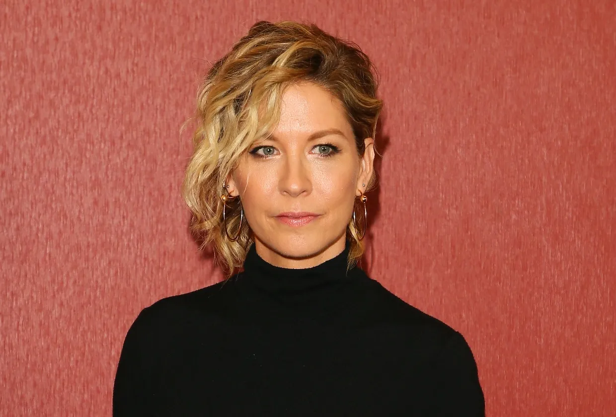 'Shifting Gears' TV Show Cast: Jenna Elfman Joins Tim Allen ABC Comedy 1