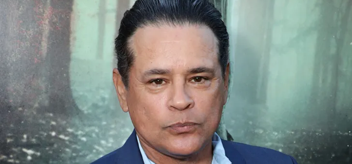 'Breaking Bad' Star Raymond Cruz Arrested For Spraying a Neighbor with Hose 1