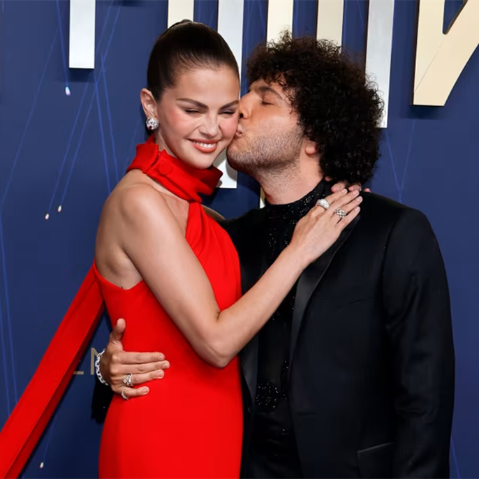 Selena Gomez weds Benny Blanco
