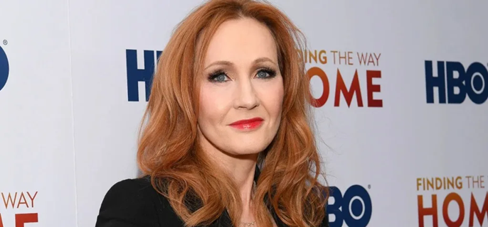 J.K. Rowling Praises Emma Watson Spoof Saying Actress Stands ‘Shoulder-to-Shoulder’ With Those Wishing Author Harm 1