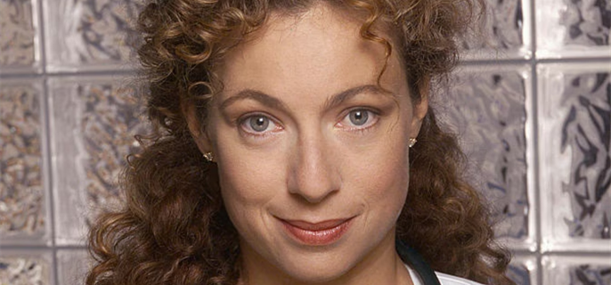 ER’s Alex Kingston Suffered Hemorrhage Onstage Before Uterine Cancer Diagnosis 1