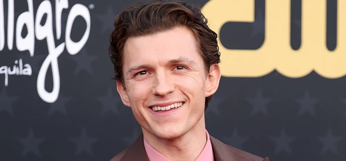 Tom Holland Weighs in on James Bond Speculation: “It’s the Pinnacle of Working in Our Industry” 1