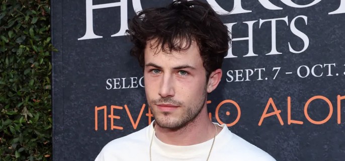 Dylan Minnette Reveals Why He Quit Acting 1