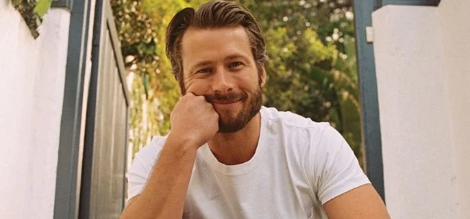 Glen Powell recalls losing 'Glee' role to one of his 'best buddies' 1