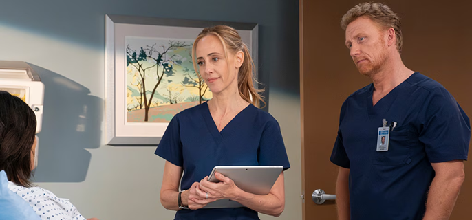 Kevin McKidd, Kim Raver to Exit Grey’s Anatomy After Nearly 20 Years 1