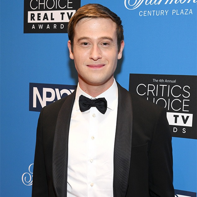 Celebrity Medium Tyler Henry Undergoes Surgery for Brain Tumor