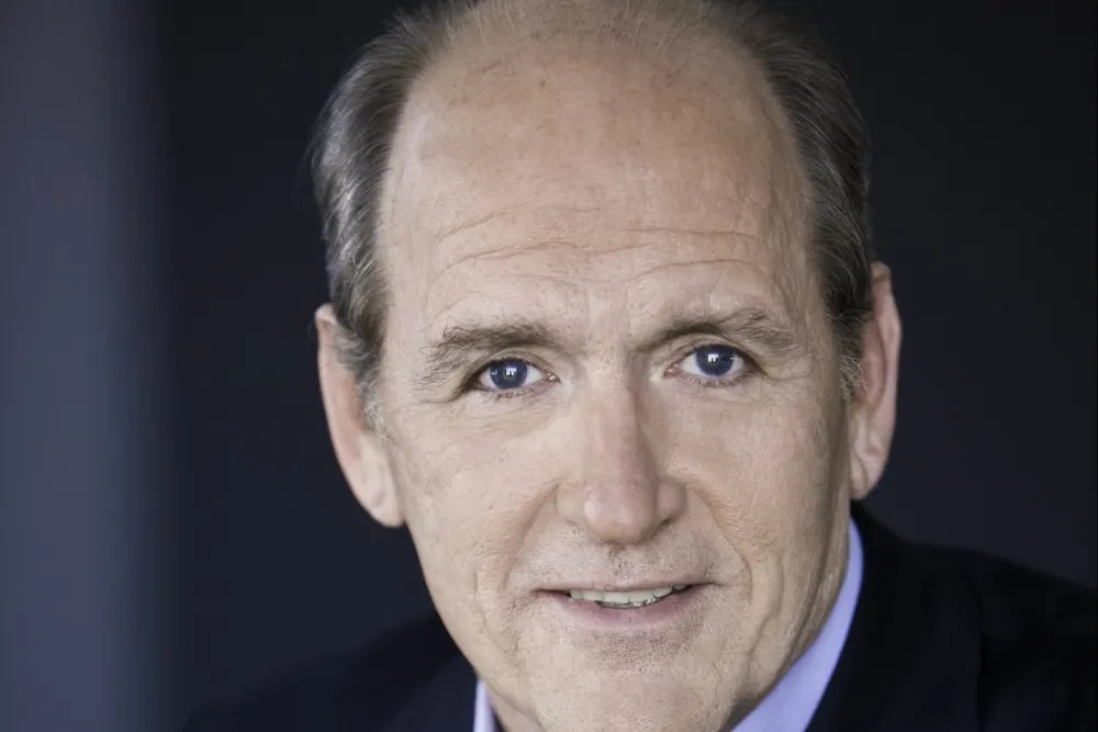 Richard Jenkins Joins Amazon Series Adaptation of Ed Brubaker Graphic Novel ‘Criminal’