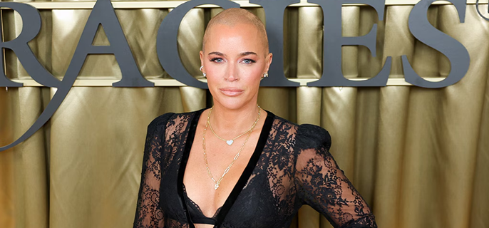 Teddi Mellencamp Hospitalized After Waking Up Covered in Sores Amid Cancer Battle 1