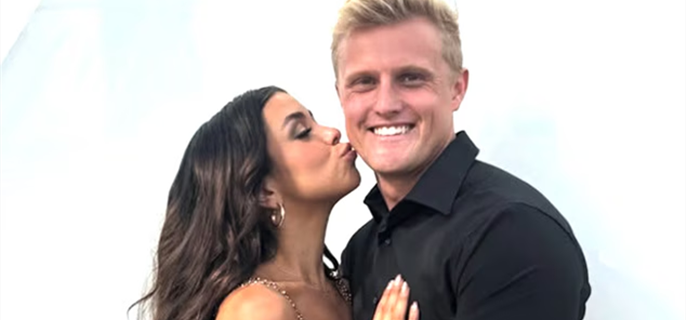 Jen Affleck Reacts to Criticism Over Her Relationship With Zac Affleck 1