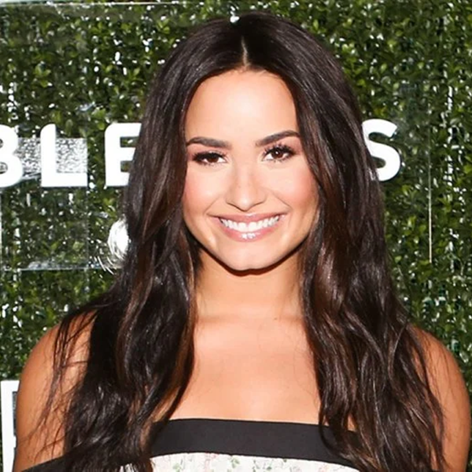 Demi Lovato clarifies controversy caused by &lsquo;Heart Attack&rsquo; performance at heart charity
