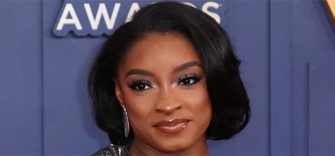 Simone Biles Dragged Into Plastic Surgery Talk Amid Riley Gaines Drama 1