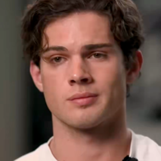 Clavicular Walks Out of &rsquo;60 Minutes&rsquo; Interview After Being Asked if He&rsquo;s an Incel
