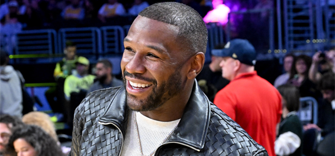 Mayweather Owes $1 Million in Child Maintenance to His Club's Former Dancer 1