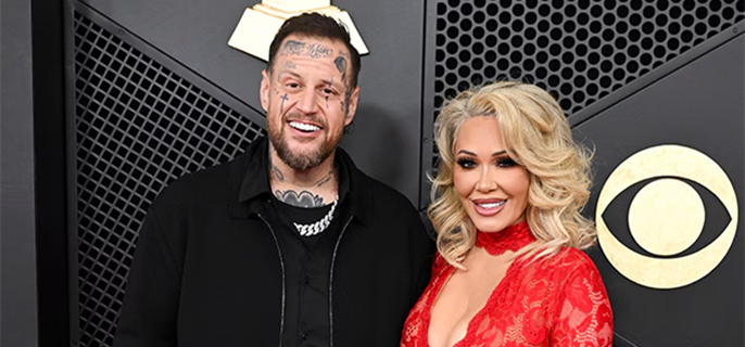 Bunnie Xo’s “Unapologetic” Memoir Stripped Down Is Being Turned Into a Movie 1