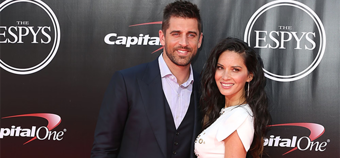 Olivia Munn Addresses Aaron Rodgers' Family Rift in Rare Relationship Comments 1