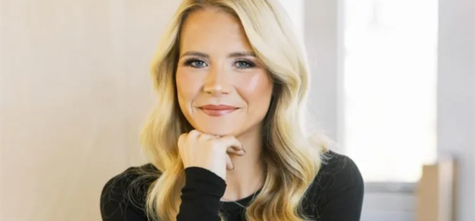 Elizabeth Smart, 38, Shocks Fans with Bodybuilding Photo: 'Embracing My Chance at Life' 1