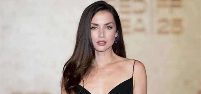 Ana de Armas ‘Never Imagined’ Doing This 1