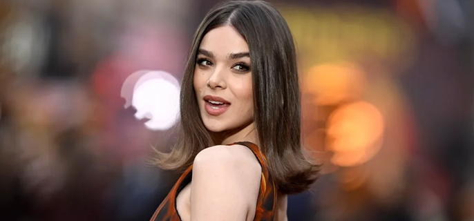Hailee Steinfeld Joins Miles Teller in Paramount’s ‘Winter Games’ 1