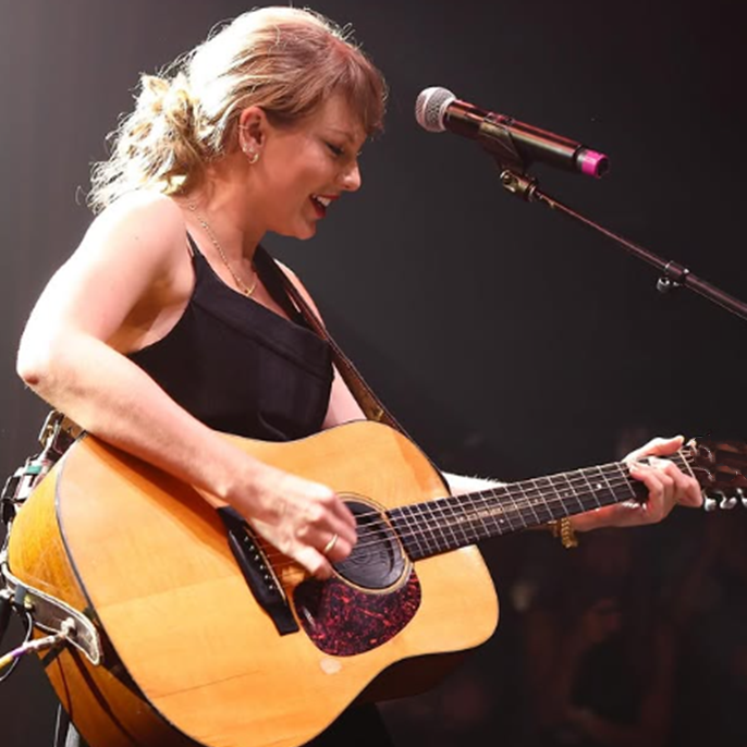 Travis Kelce shares feelings for Taylor Swift's surprise TEU performance