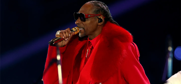 Snoop Dogg Brings Out Huntrix, Lainey Wilson for Netflix NFL Christmas Halftime Show 1