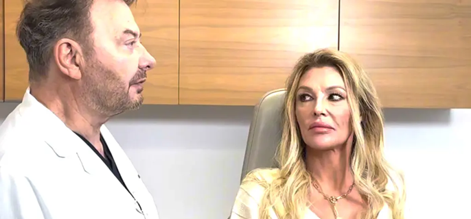 Brandi Glanville says unexplained facial lumps are causing ‘acidic’ and ‘foul-tasting drainage’ to eat away at teeth 1