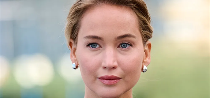 Jennifer Lawrence Calls Out “Genocide” in Gaza: “I’m Terrified and It’s Mortifying” 1